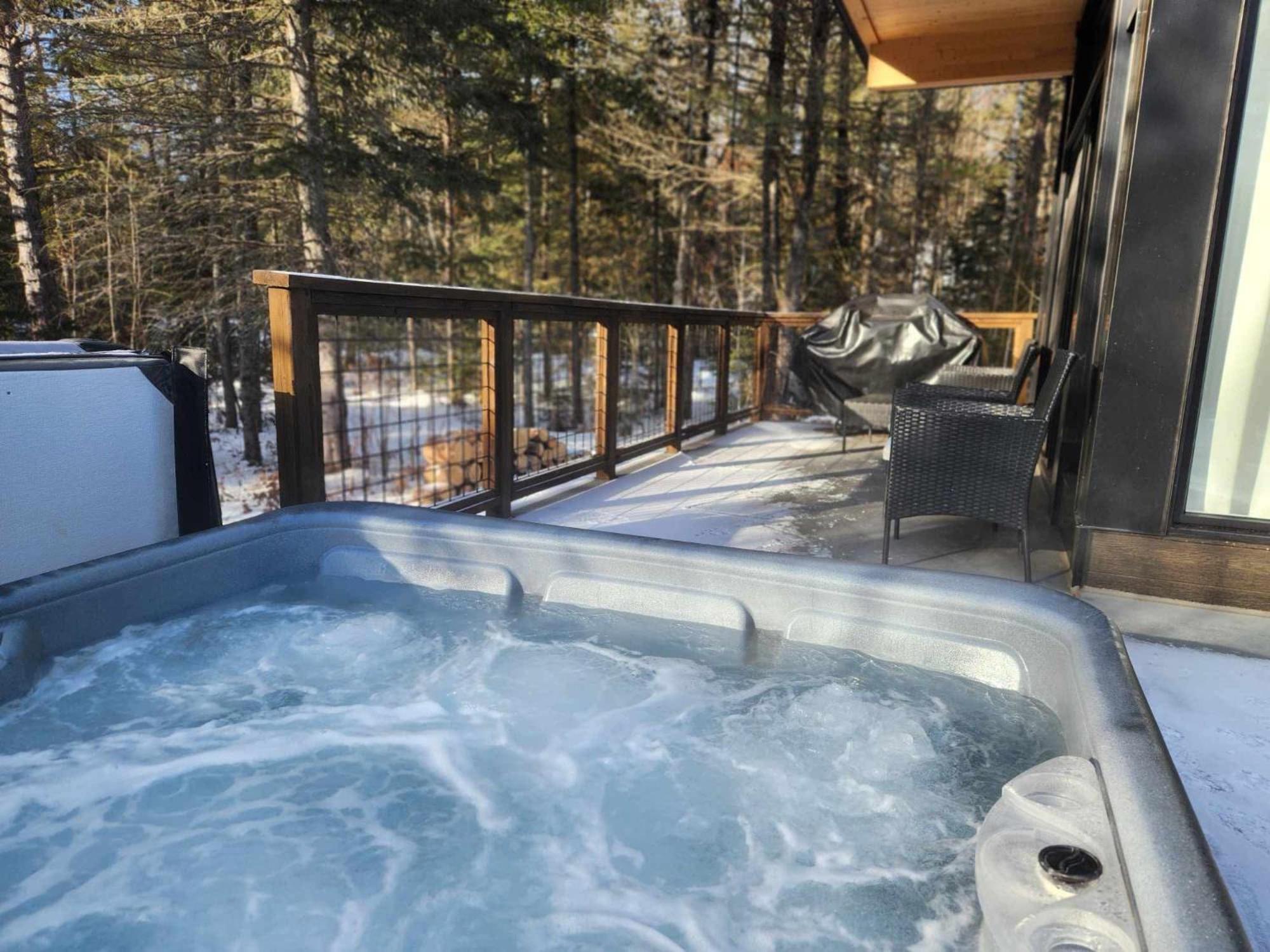 Les Chalets Double K # 1 Saint-Alexis-des-Monts Exterior photo